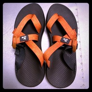 CHACO Women’s TEGU Sport Sandal (9) - LIKE NEW!!!!
